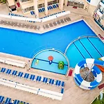 מלון Ramada