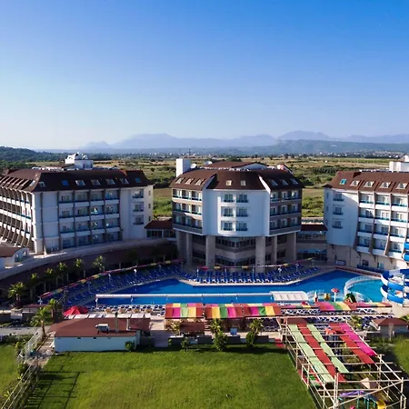 Ramada 호텔 4*