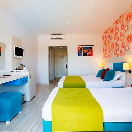 Ramada Ξενοδοχείο Σιντέ