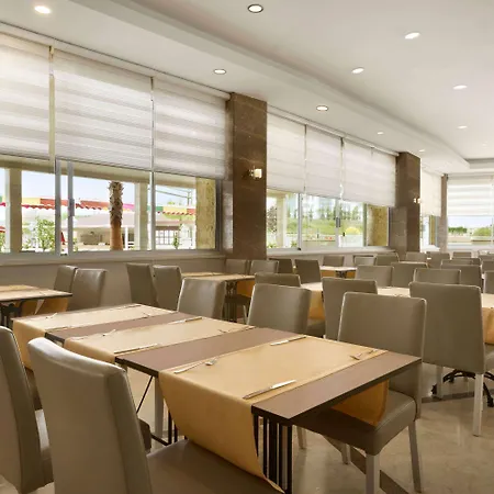 Ramada Ξενοδοχείο Σιντέ