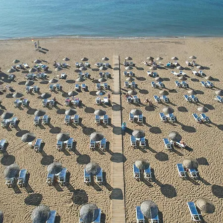 Ramada 4*