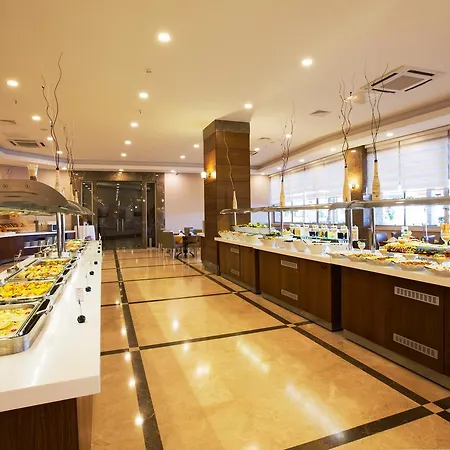 Ξενοδοχείο Ramada 4*