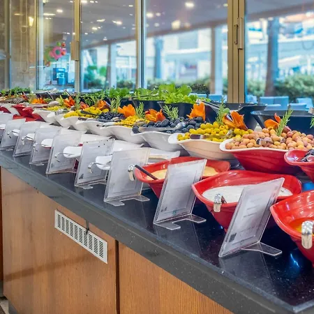 Ramada 4* 시데