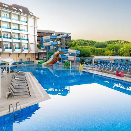 Ramada 호텔 4*