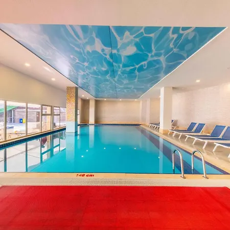 Ramada 호텔 4*